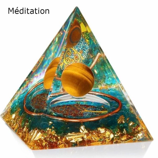 orgonite pyramide "méditation" un souffle d'art mot ni